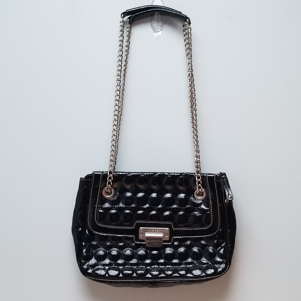 NINE WEST | QUILTED PATENT LEATHER BAG WITH SILVER
